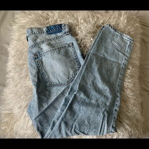 Junior Aeropostale High Rise Mom Jeans